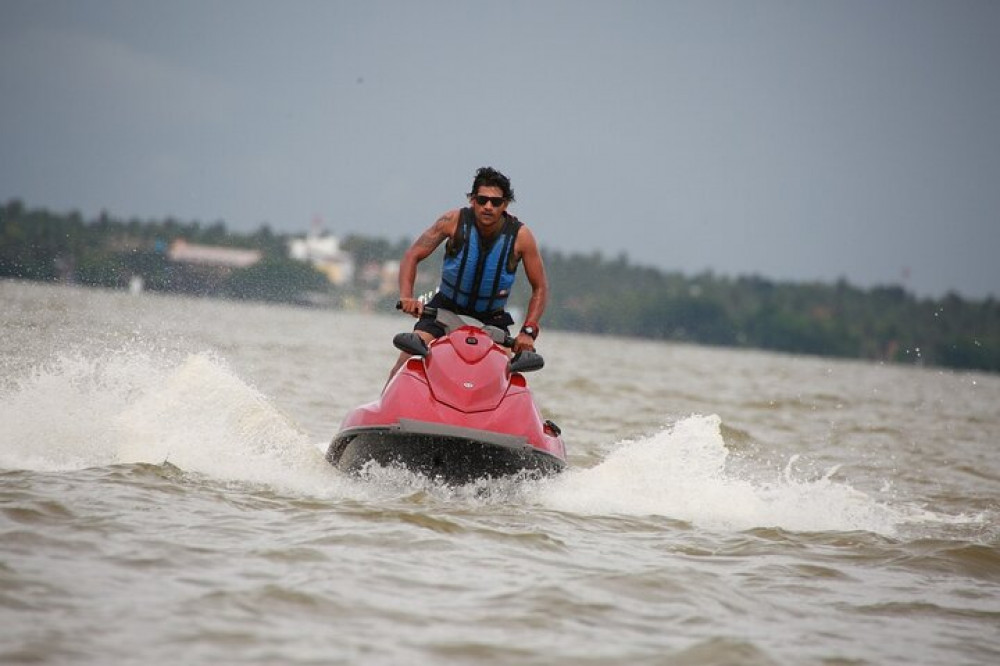 Jet Skiing in Trincomalee