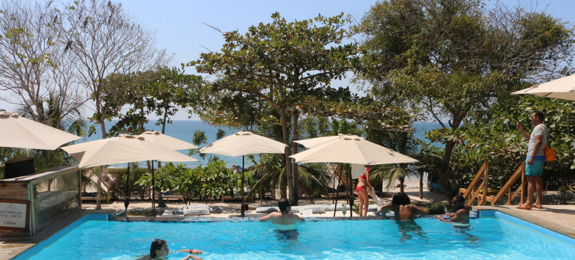 Blue Apple Day Escape: Caribbean Adventure from Cartagena