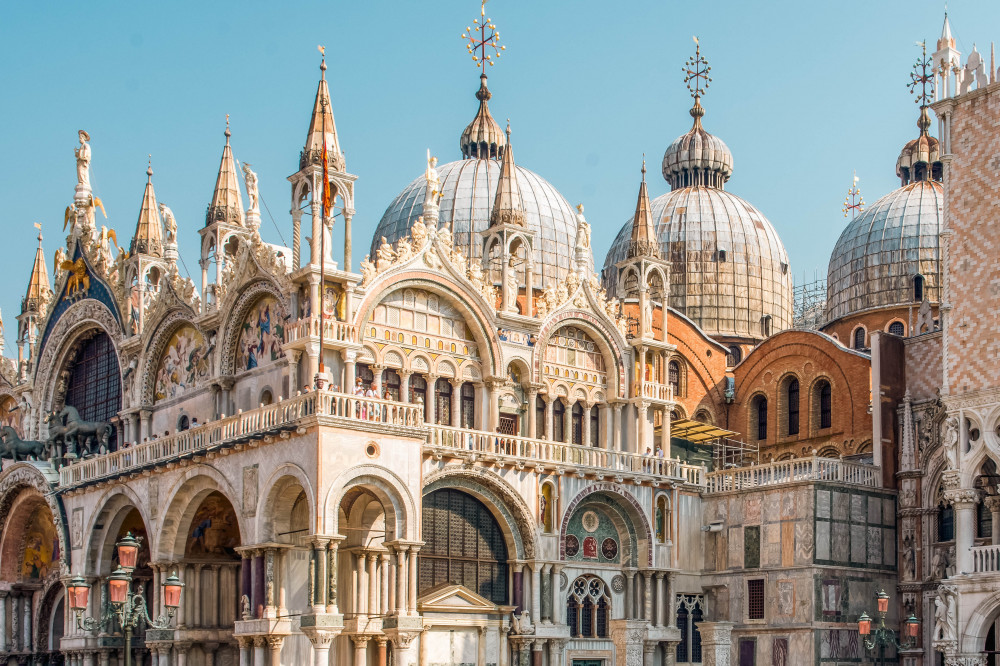 Venice: Saint Mark's Basilica Guided Tour in English