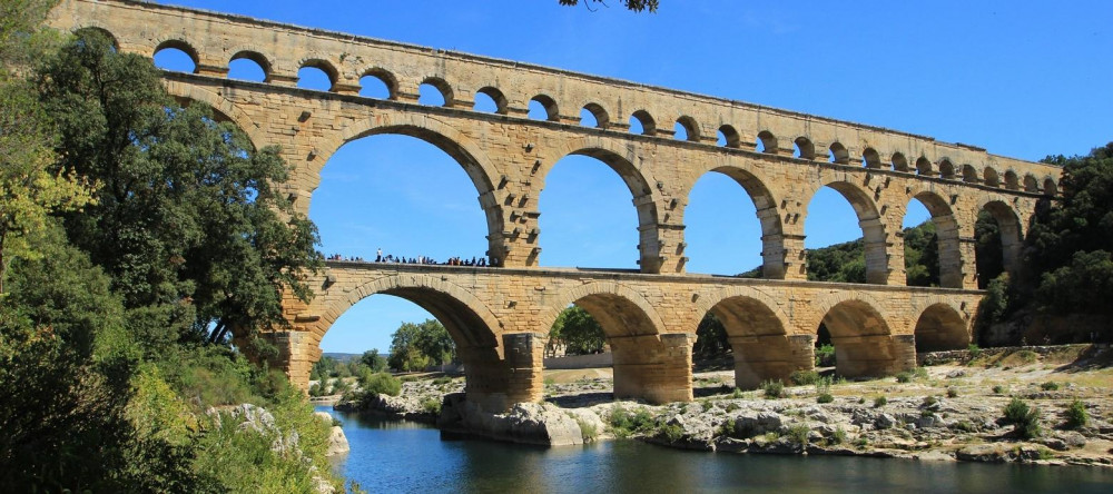 Private: Nîmes, Uzès, and Pont du Gard from Avignon