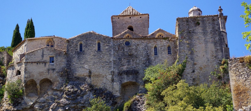 Private: Vaison-la-Romaine, Séguret, and Gigondas from Gordes