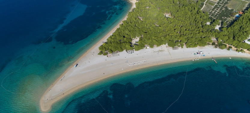 Private Full-Day Boat Tour Around Brač Island from Split