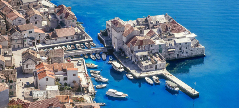Kaštilac-Game of Thrones, Trogir, Blue Lagoon & Šolta Private Boat Tour