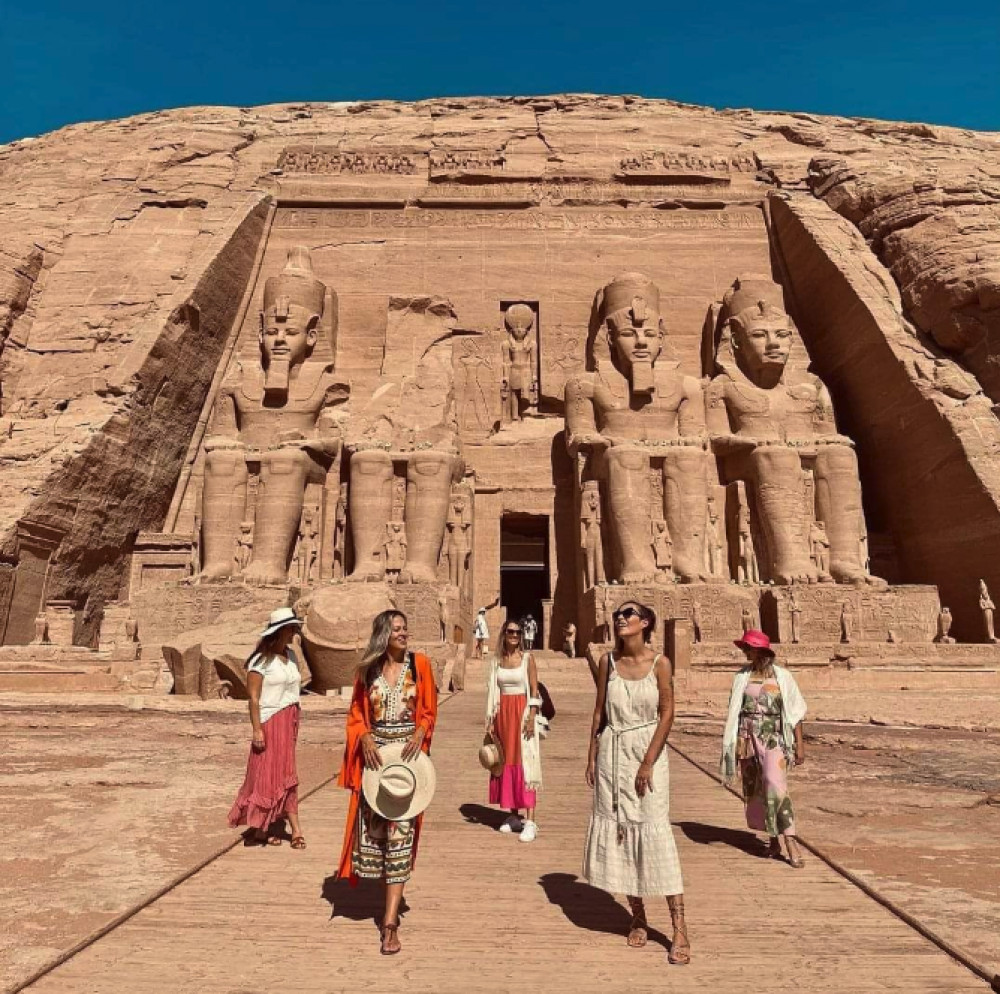 Abu Simbel Temples Guided Day Tour From Aswan (Sharing Group & Guide)