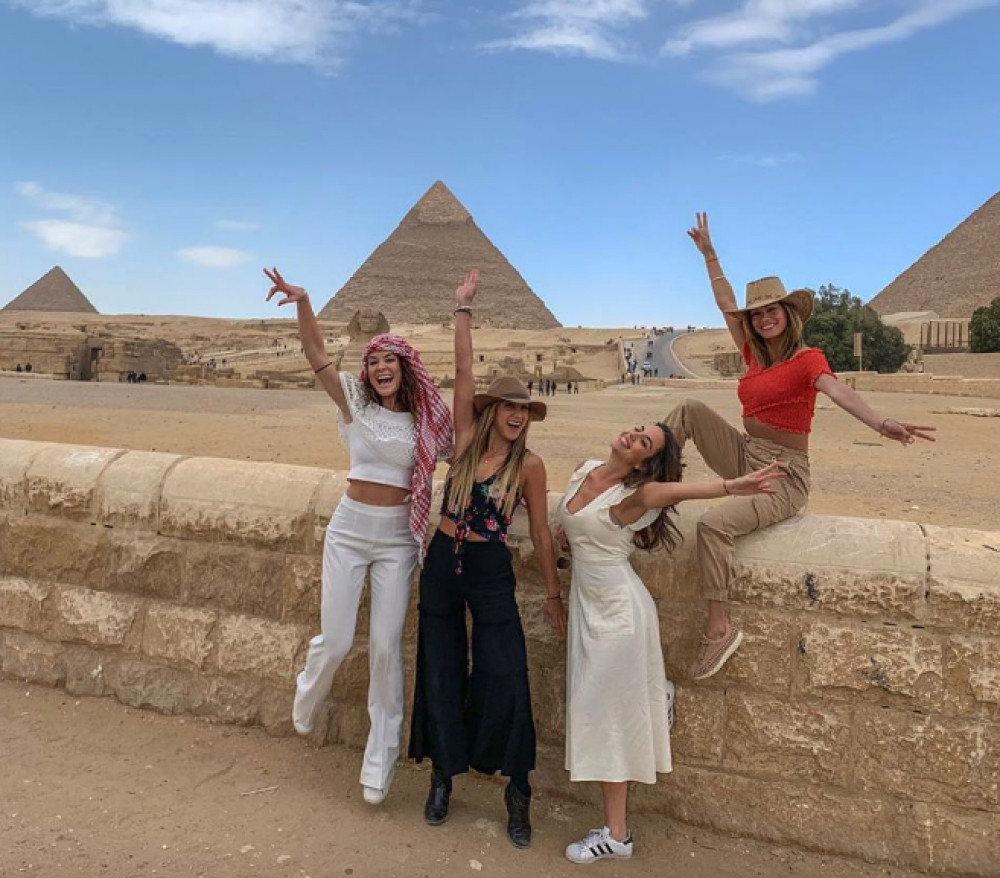 Cairo Half - Day Tour: Giza Pyramids, Sphinz with Camel Ride