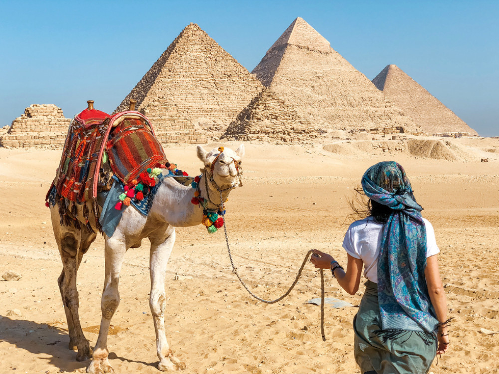 Cairo Pyramids and Alexandria in 2 Days with Airport Transfers and Lunch