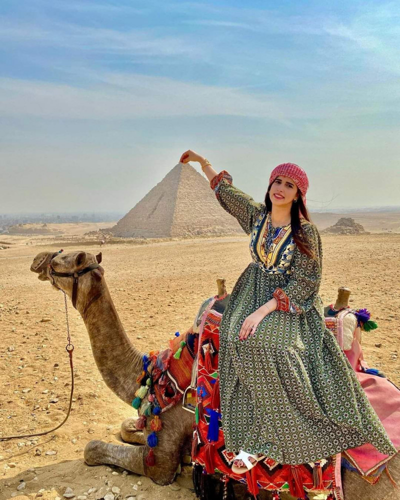 Guided Half Day Tour to Giza Pyramids & Sphinx From Cairo- Private Tour