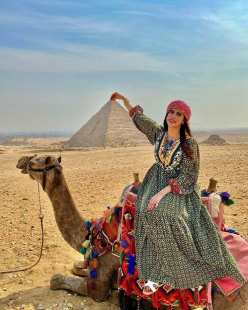 Half-Day Trip to Giza Pyramids and Sphinx with 30 M Camel-Riding