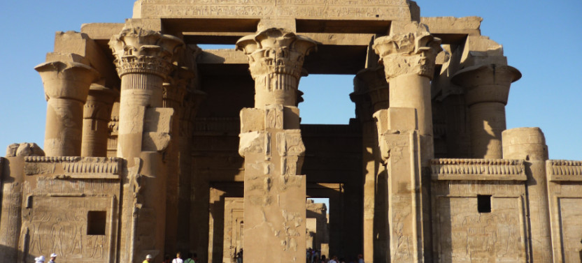 Luxor Day Trip to Edfu and Kom Ombo Temples By Car