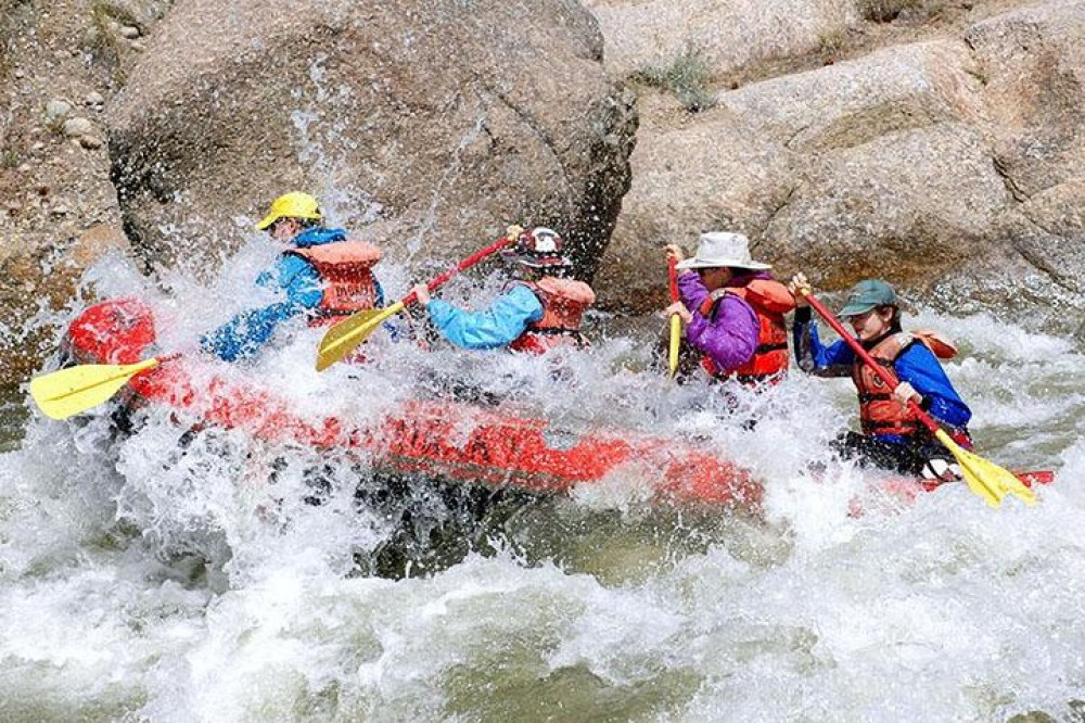 Experience Kelaniya River Rafting in Kitulgala