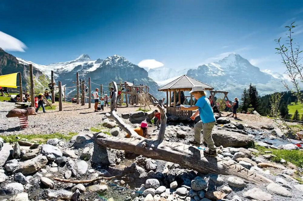 Private Guided Adventure to Grindelwald First