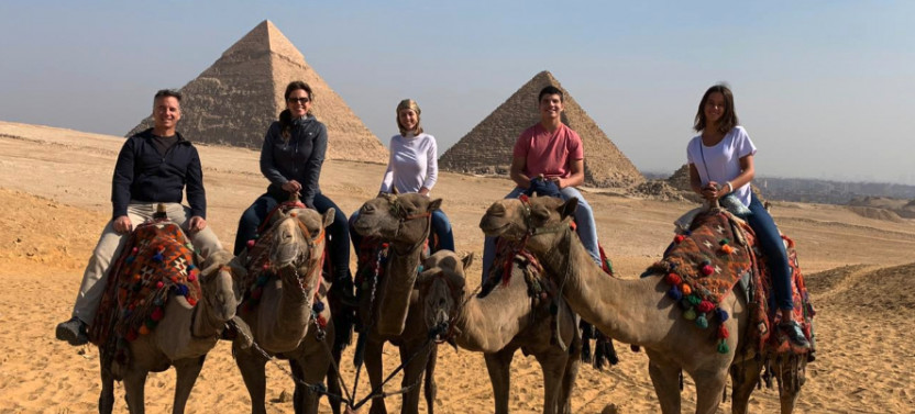Private Half Day Trip: Giza Pyramids, Sphinx & Camel Ride from Cairo