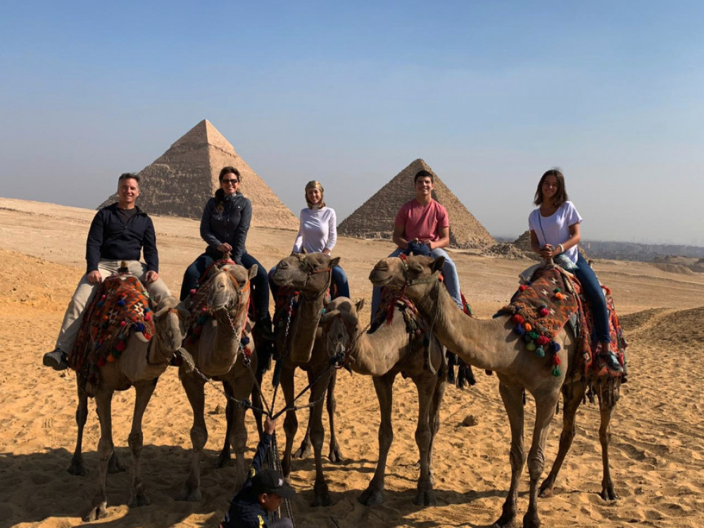 Private Half Day Trip: Giza Pyramids, Sphinx & Camel Ride from Cairo