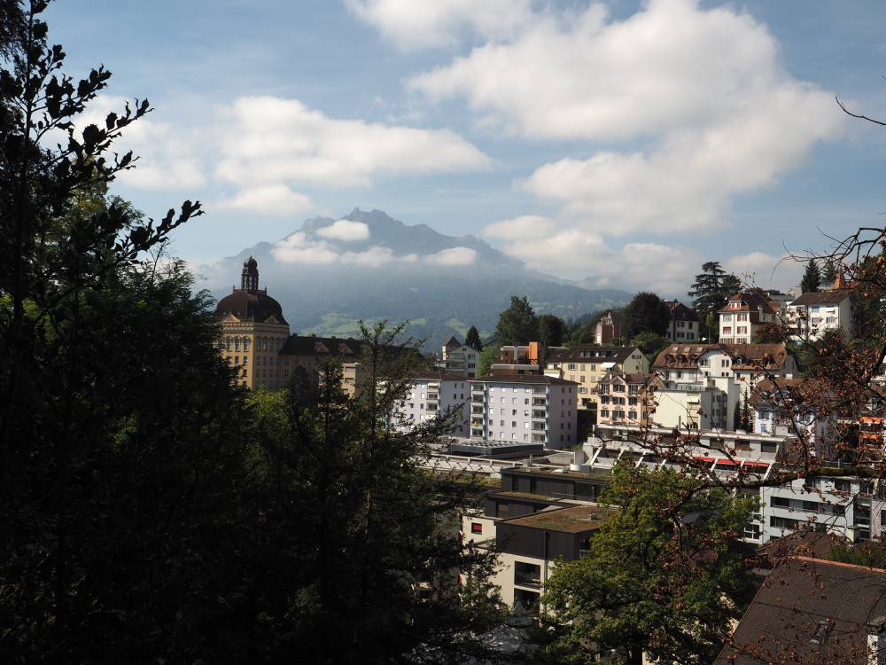 Lucerne Private Walking Tour & Chocolate Tasting