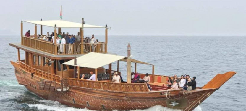 Sunset Dhow Cruise Along Muscat's Coastline (Shared Group)