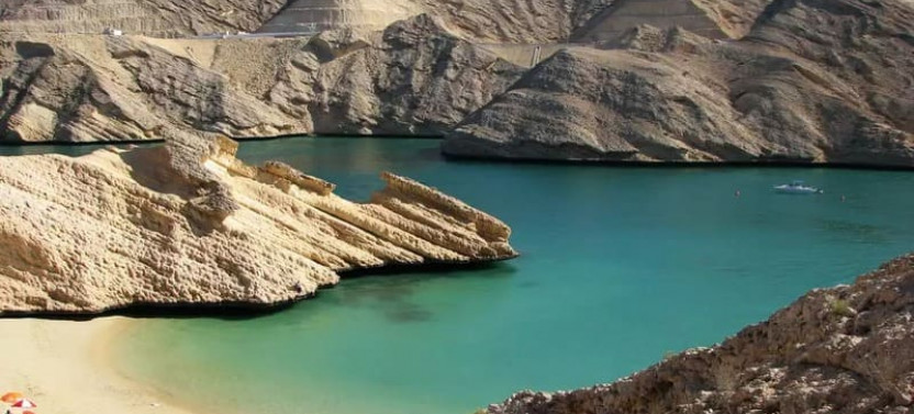 Discover Bandar Khairan: Island Hopping Expedition