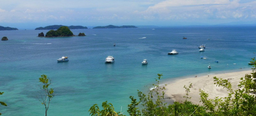 Full Day Isla Tortuga Boat Tour