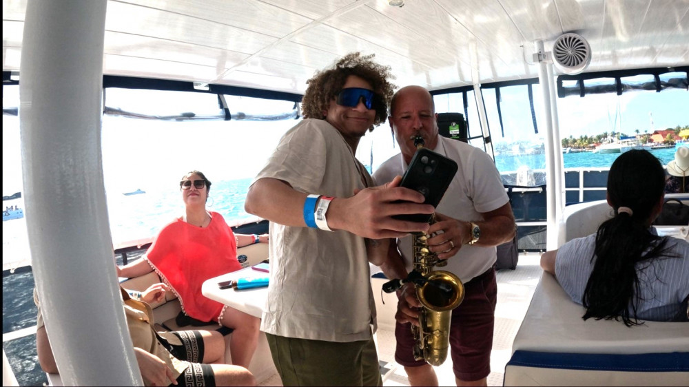Isla Mujeres Snorkel, Lunch & Pick Up from Cancun to Puerto Morelos