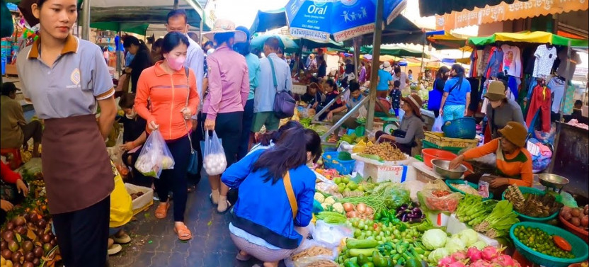 Cambodian Cooking Class and Oxcart Ride with Local Village Tour
