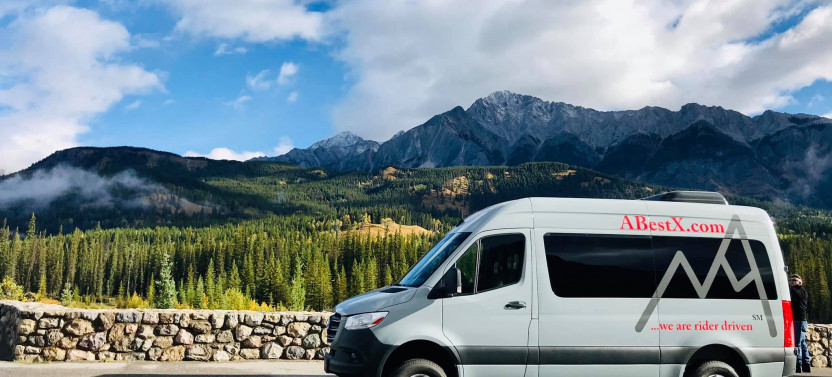 Banff to Calgary Airport YYC – Private
