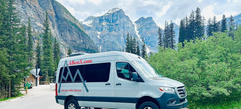 Experience Banff National Park, Moraine Lake & Lake Louise Private Tour