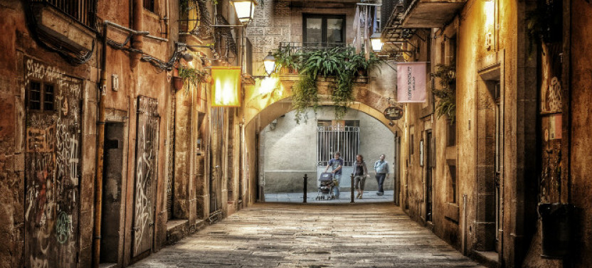 Barcelona - Private Tour to Born Quarter and Picasso Museum
