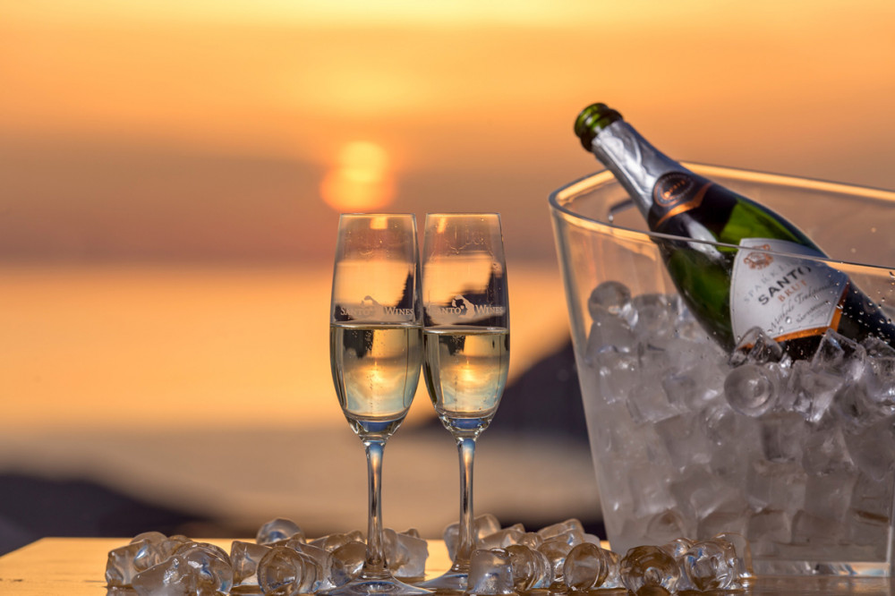 Private Santorini Wine Tour with Sunset Dinner