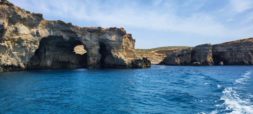 Malta: Comino, Blue Lagoon, Crystal Lagoon and Cave Tour