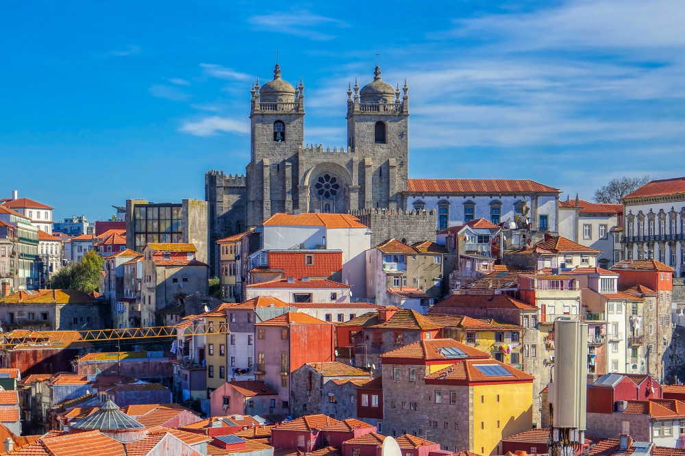 Porto City Tour Full-day with Lunch & River Cruise