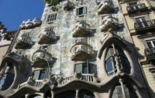 Small Group Best of Barcelona Half Day Tour with Sagrada Familia