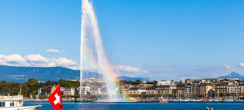 Guided Walking Tour in Geneva