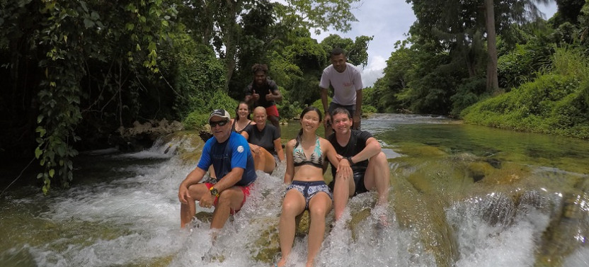 Full Day River Kayaking and Cascades Tour