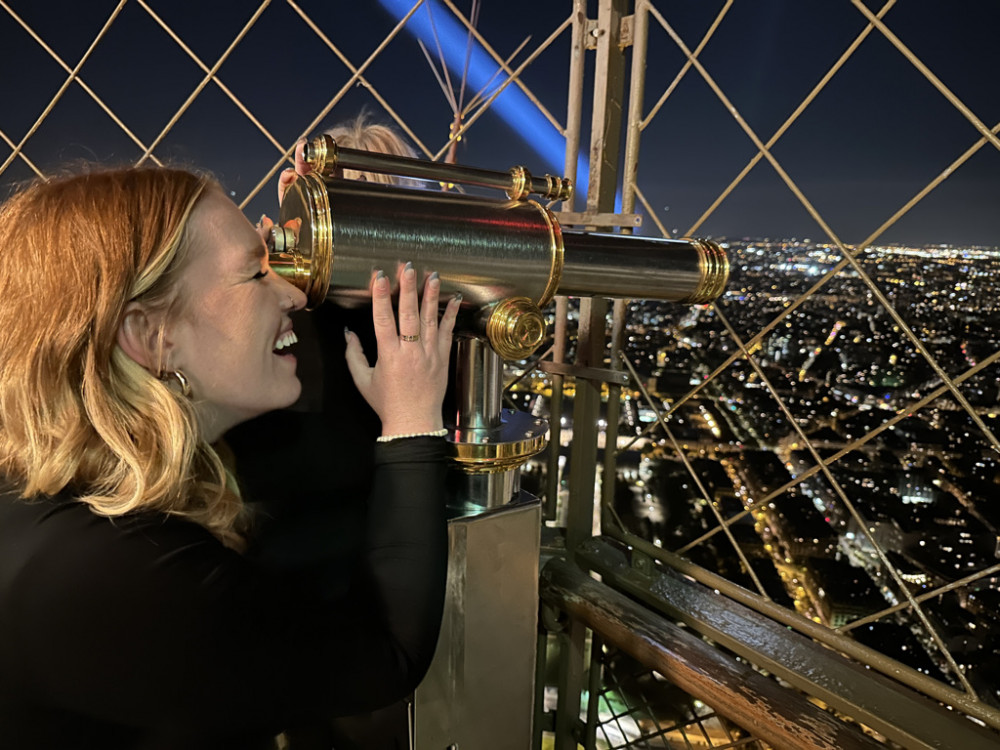 Eiffel Tower Tour With Champagne On The Seine