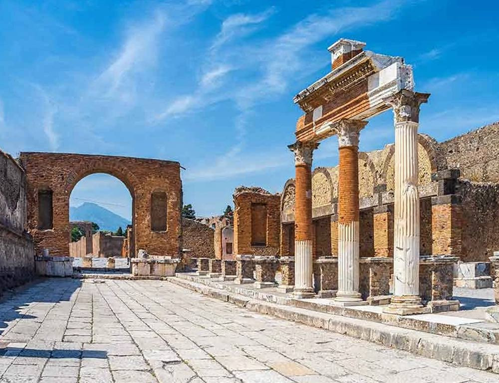 Early Birds Pompeii Ruins Guided Tour