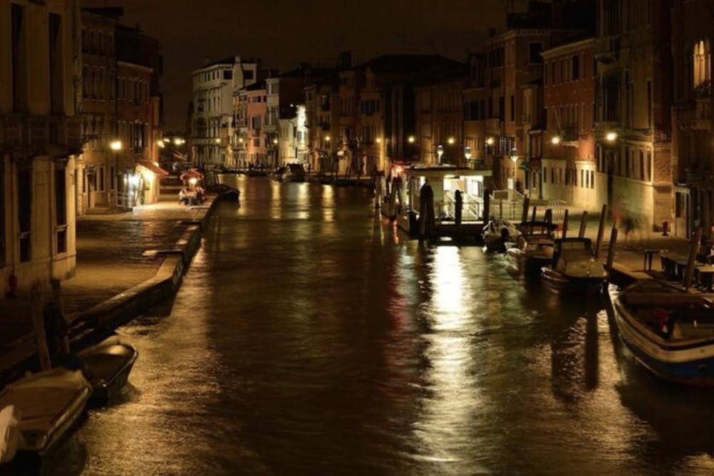 Private Walking Tour of Venice by Night