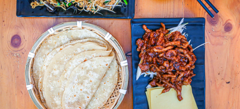 Small Group Beijing Hutong Evening Food Tour
