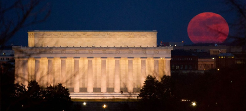 Washington DC Monuments by Night