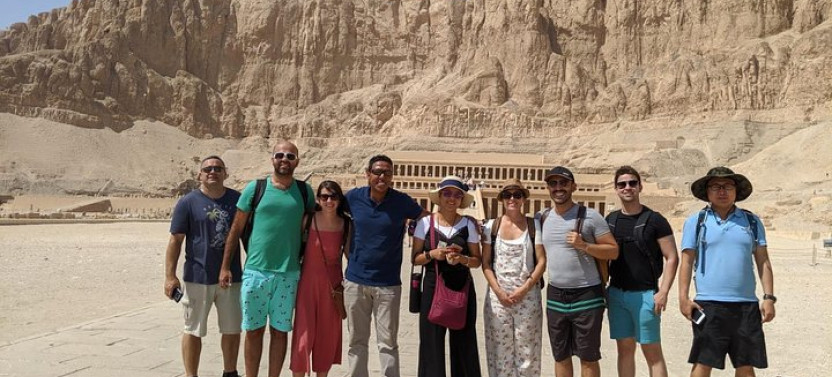 2-Day Luxor Tour with Hot Air Balloon and Banana Island From Marsa Alam