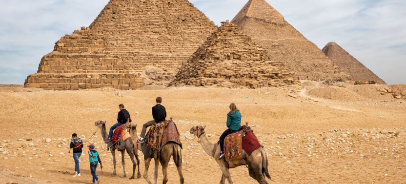 3-Day Private Guided Tour to Cairo, Giza, Alexandria, Saqqara & Dahshur
