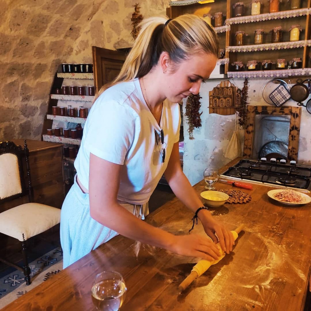 Luxury Gomeda Valley Treeking and Cooking Class Tour