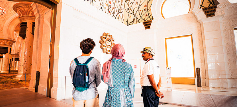 Half Day Abu Dhabi City Tour Grand Mosque, Heritage Village