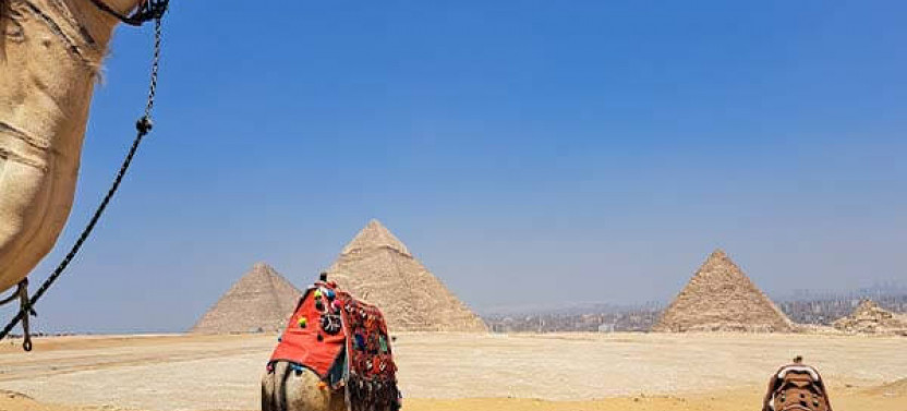 VIP Giza Pyramids by Golf Cart & Grand Egyptian Museum Experience
