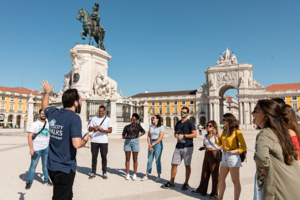 Lisbon: Old Alfama, Baixa and Chiado Walking Tours