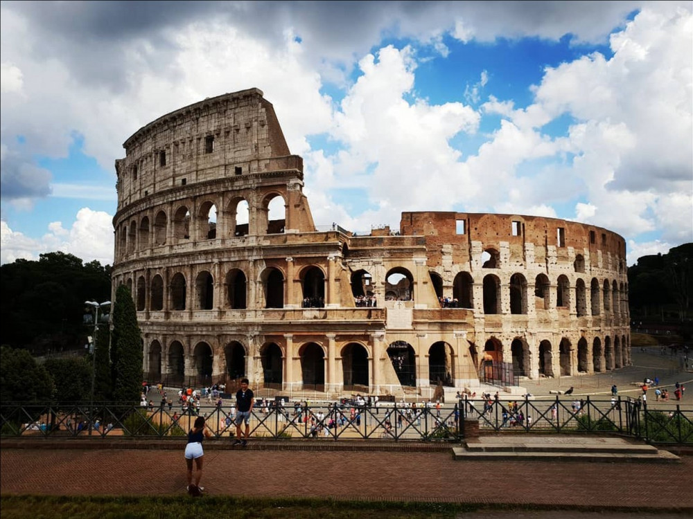 Colosseum, Forum and Palatine Hill Entry With HOST