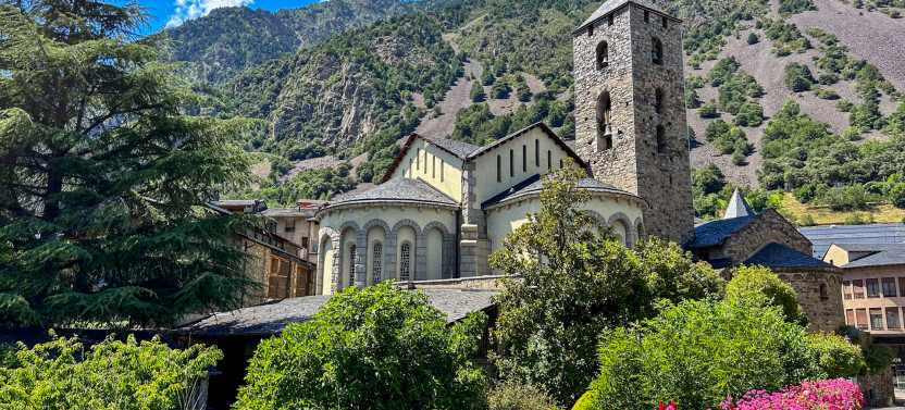 One Day Tour to Andorra and France from Barcelona, photo 4 of 11