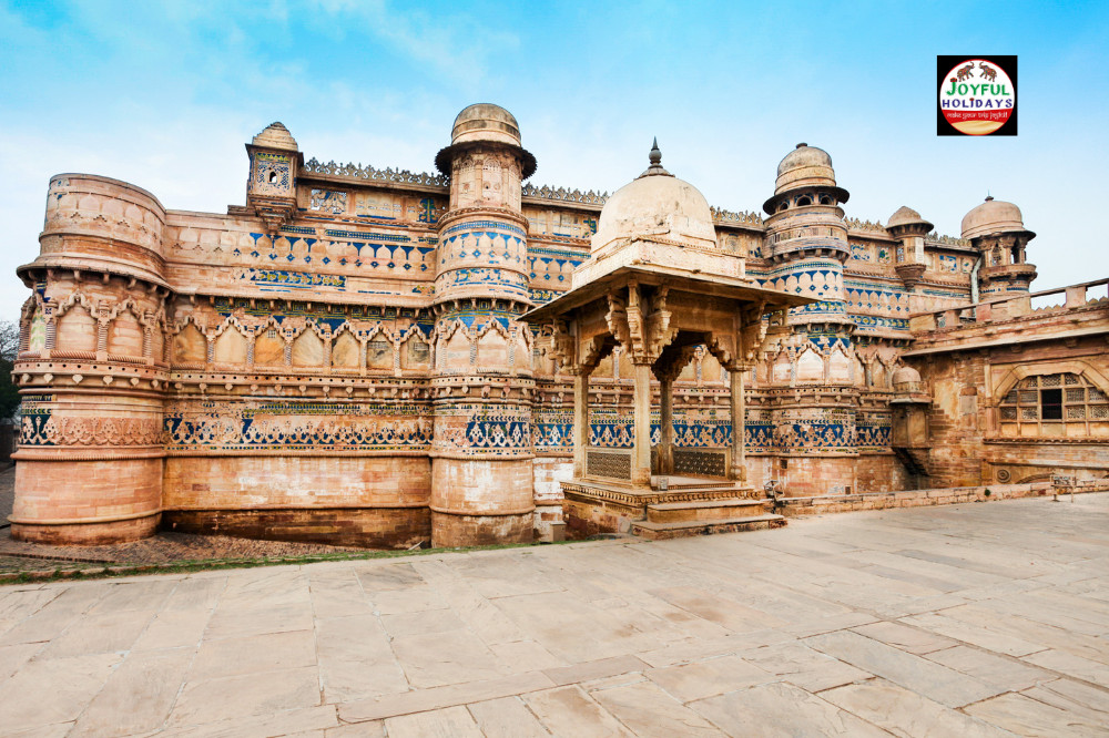 Private Tour: 6 Day Golden Triangle Tour with Gwalior