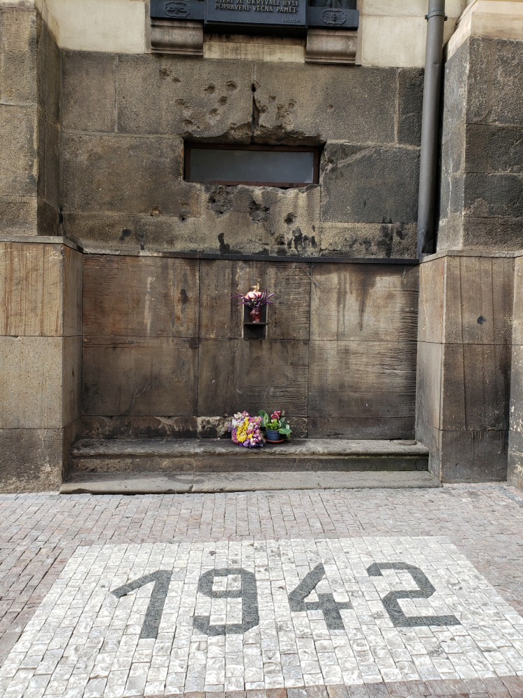 Shared WW2 History in Prague Tour with Lunch