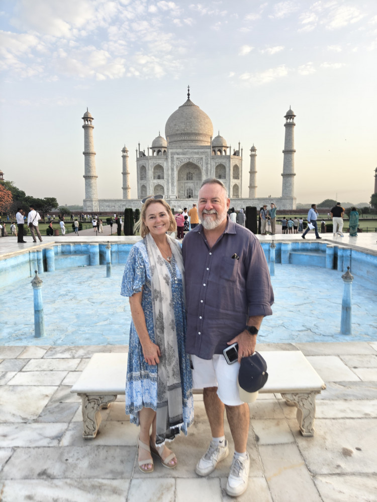 Private Taj Mahal Day Tour with 5* Hotel Lunch from Delhi