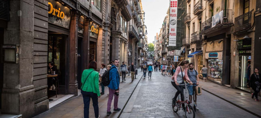 Private Barcelona Night Bike Tour, photo 3 of 3
