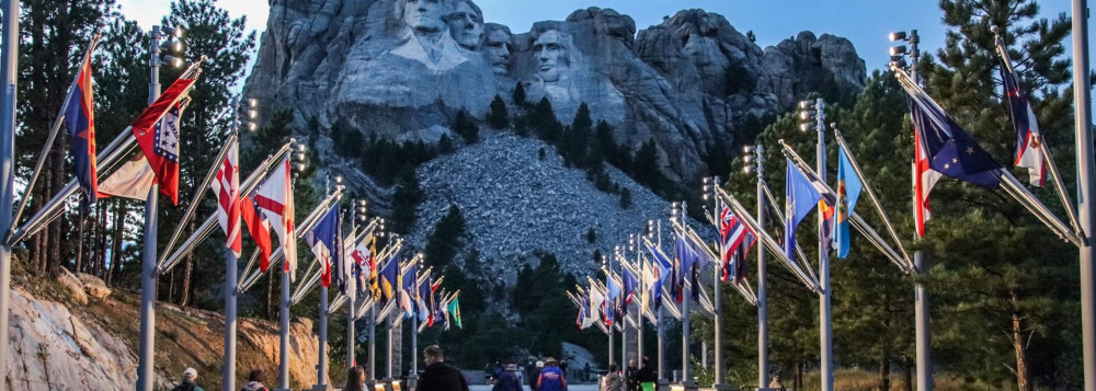 6 Day Black Hills of South Dakota